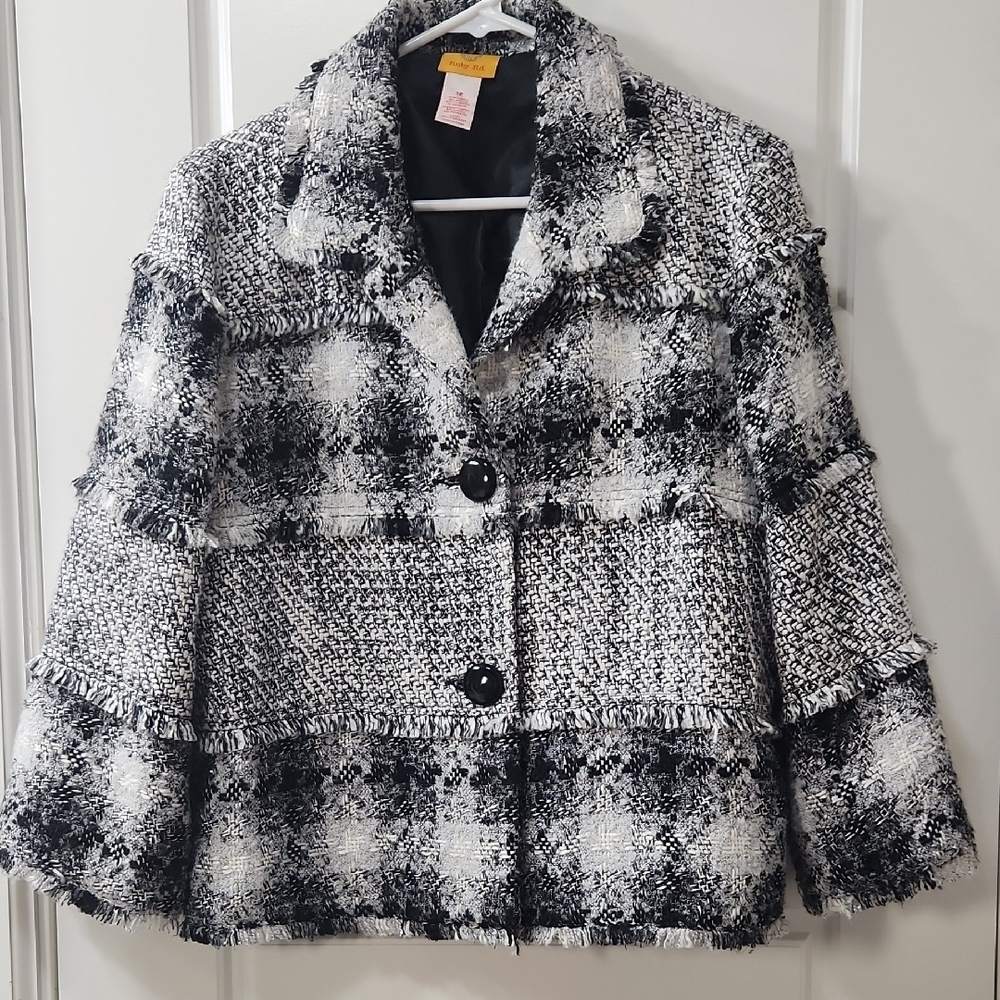 Ruby Rd. Black and White Boucle Cropped Jacket - Size 12